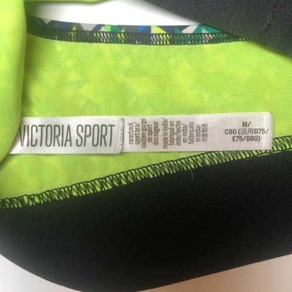 NWOT Victoria’s Secret Victoria Sport Bra Set of 2 - Picture 8 of 9